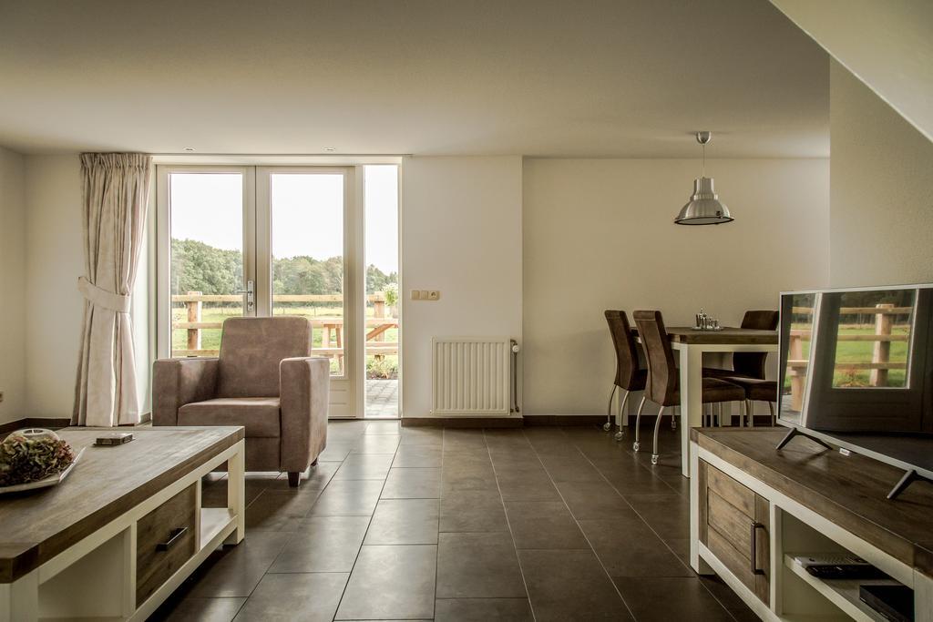 Het Kleine Landgoed Villa Haarle Luaran gambar